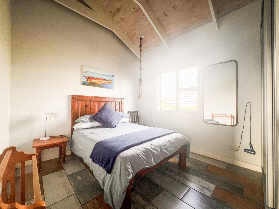 5 Bedroom Property for Sale in Myburgh Park Western Cape